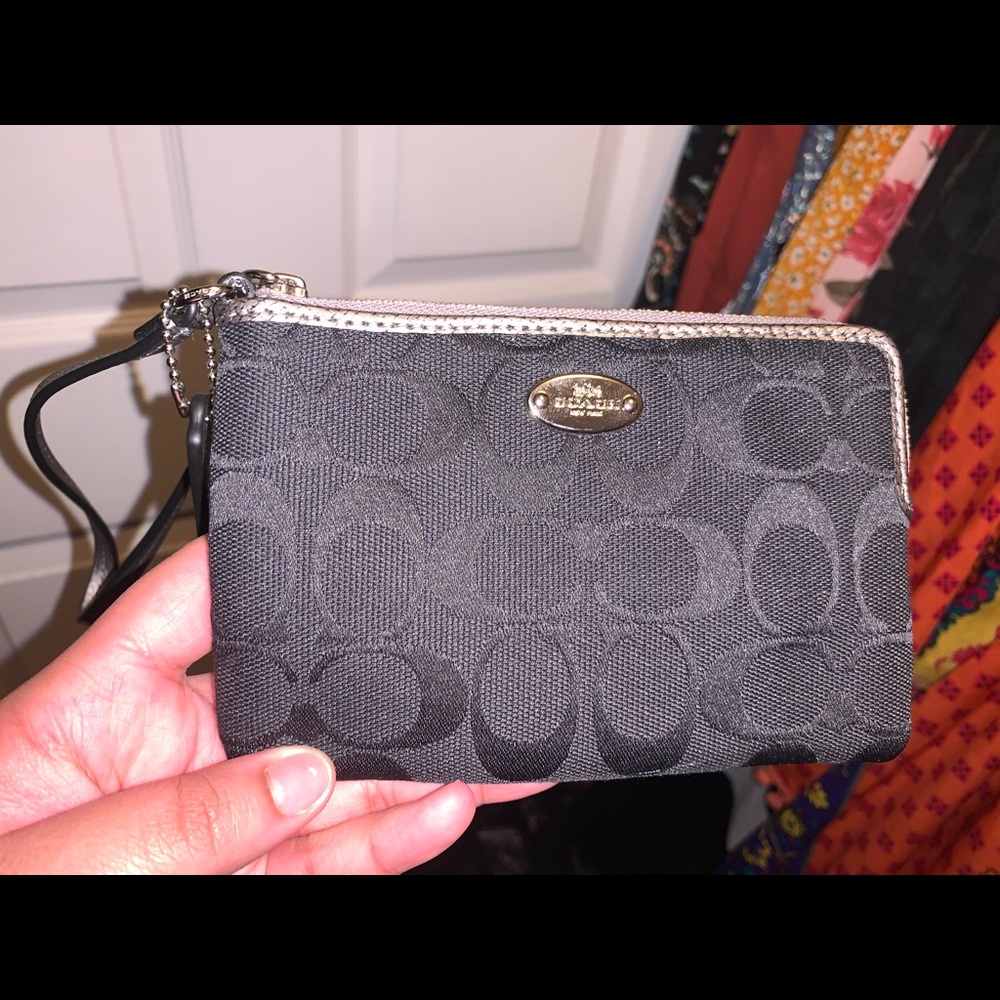NEW Coach Black C Signature Wristlet!